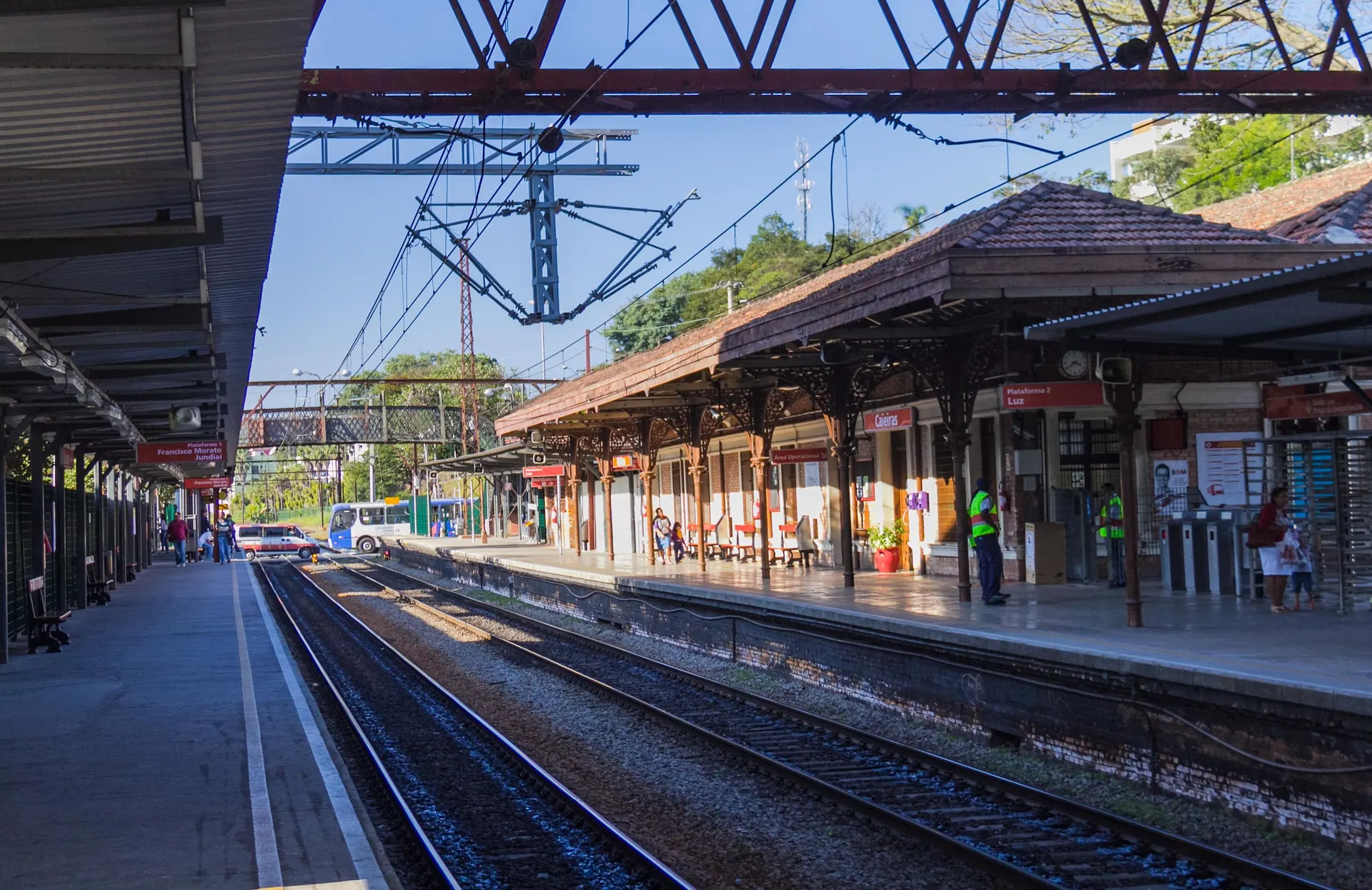 Estação ferroviária de Caieiras