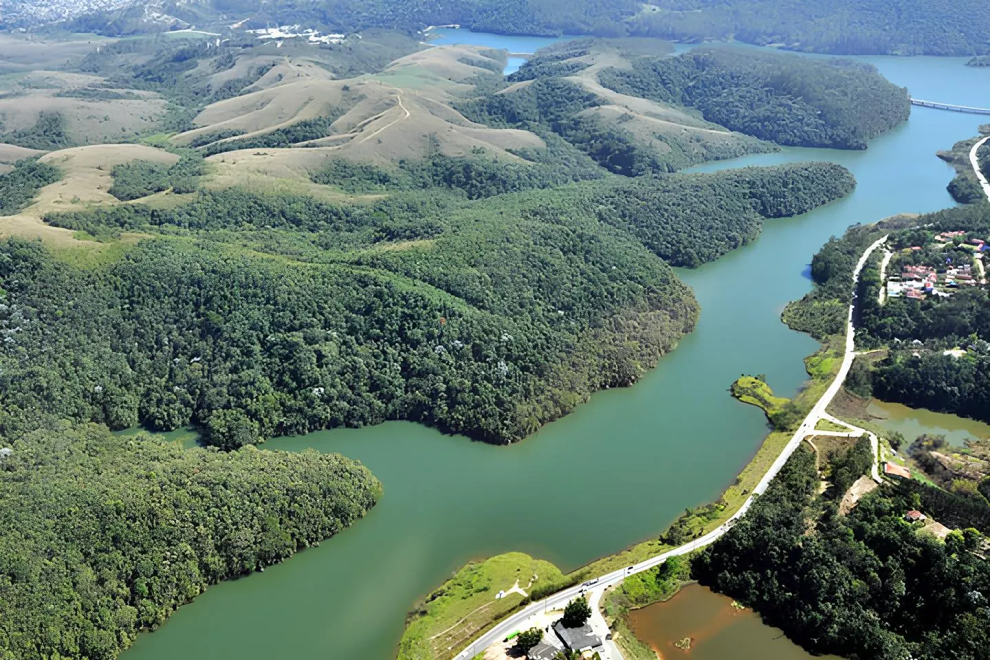 Represa Paulo de Paiva Castro